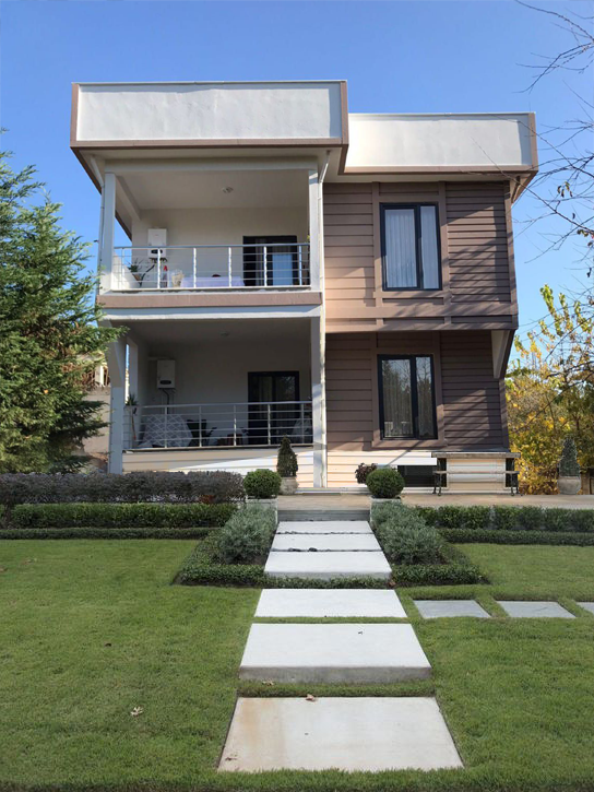 Çelik Ev Yazın Sıcak Olur mu?